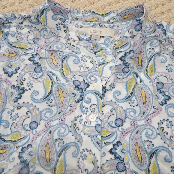 LOFT multicolor Paisley button down top - Picture 2 of 3